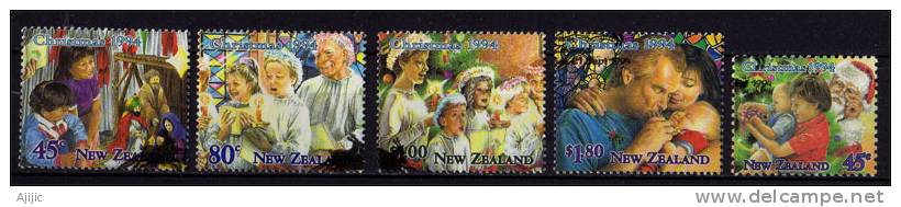 NOUVELLE-ZELANDE. Noel En Nouvelle-Zelande.  5 T-p Obliteres.  Cote 9.45 € - Used Stamps