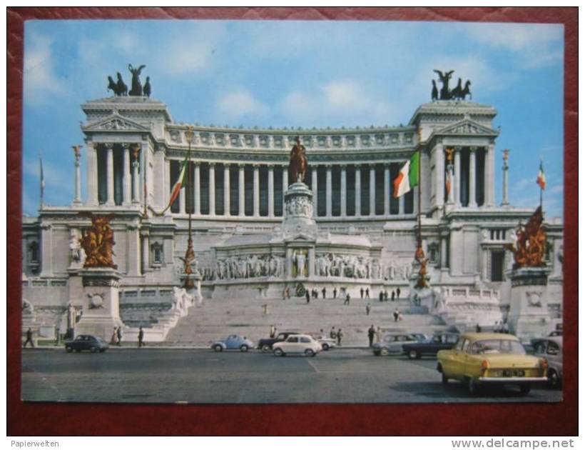 Roma - Monumento A Vittorio Emanuele II / Auto !! - Altare Della Patria