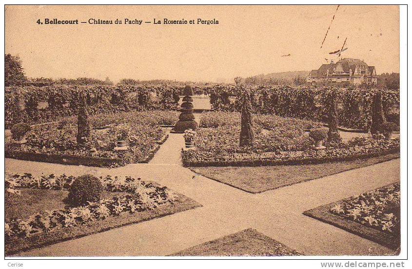 BELLECOURT: Château Du Pachy - La Roseraie Et Pergola - Manage