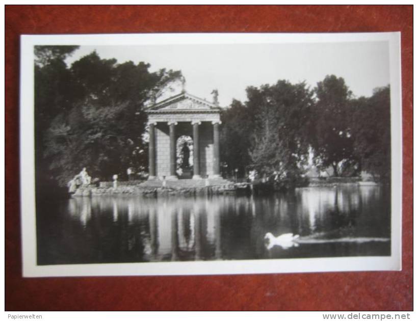 Roma - Villa Borghese - Giardino Del Lago - Tempietto Di Esculapio - Parcs & Jardins