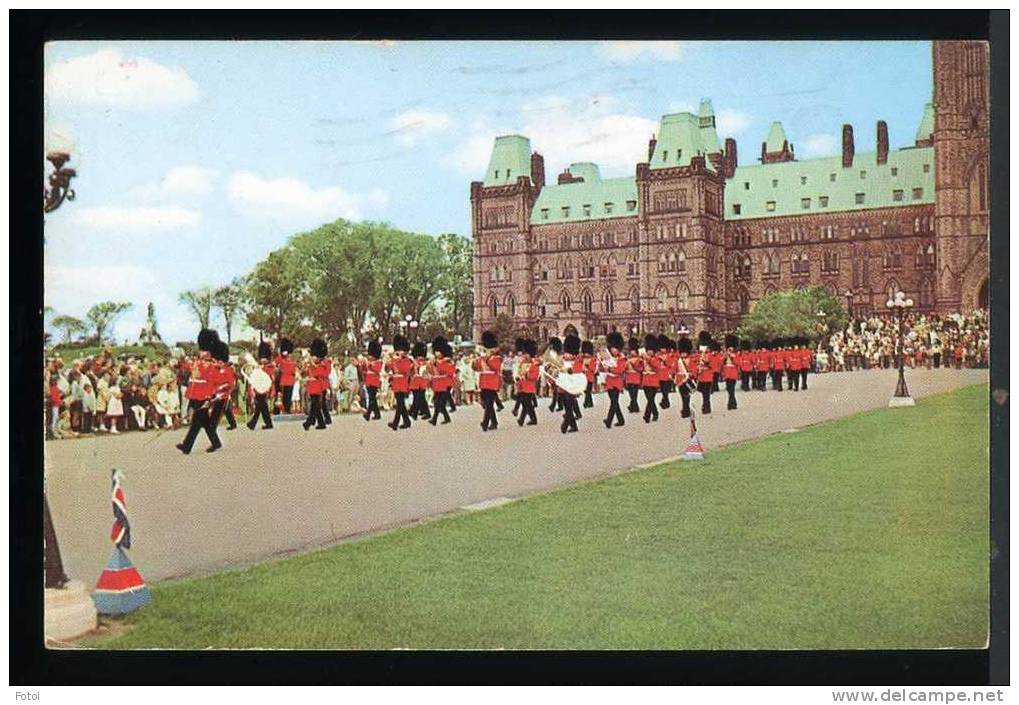 CANADIAN GUARDS POSTCARD CARTE POSTALE TIMBRE STAMPED CANADA - Hamilton