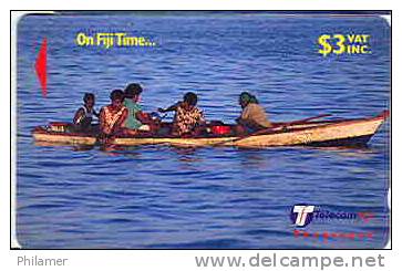 Fidji Fiji Telecarte Phonecard Homme Pirogue Navire Barque  3 $ Ut TBE - Fiji