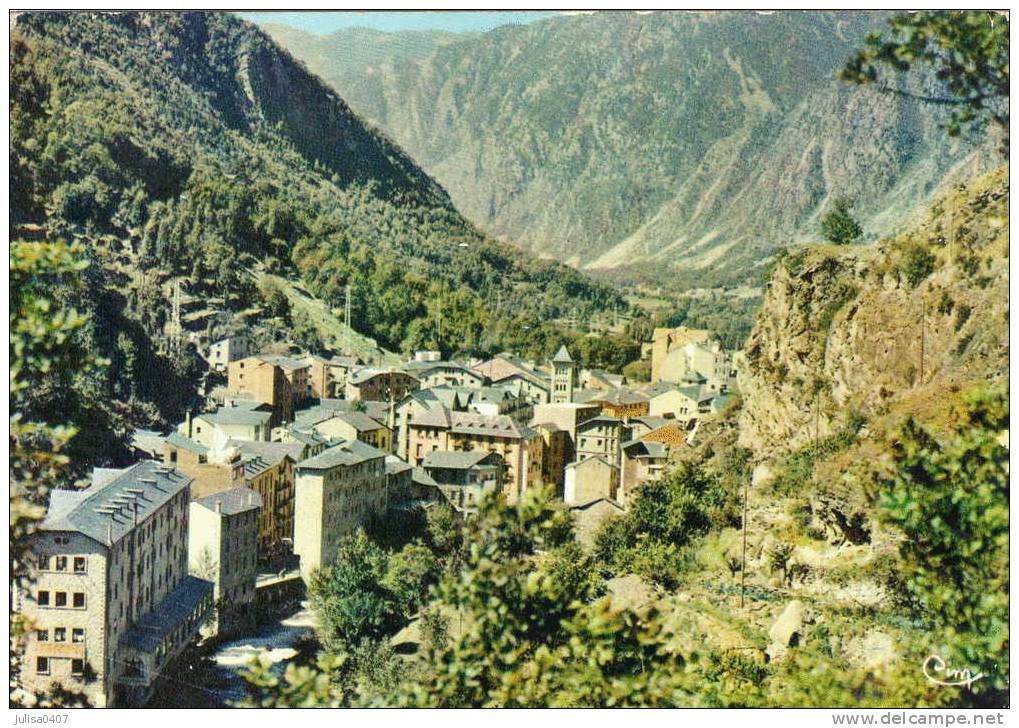 LES ESCALDES (Andorre) Cpsm Vue De La Ville - Andorre