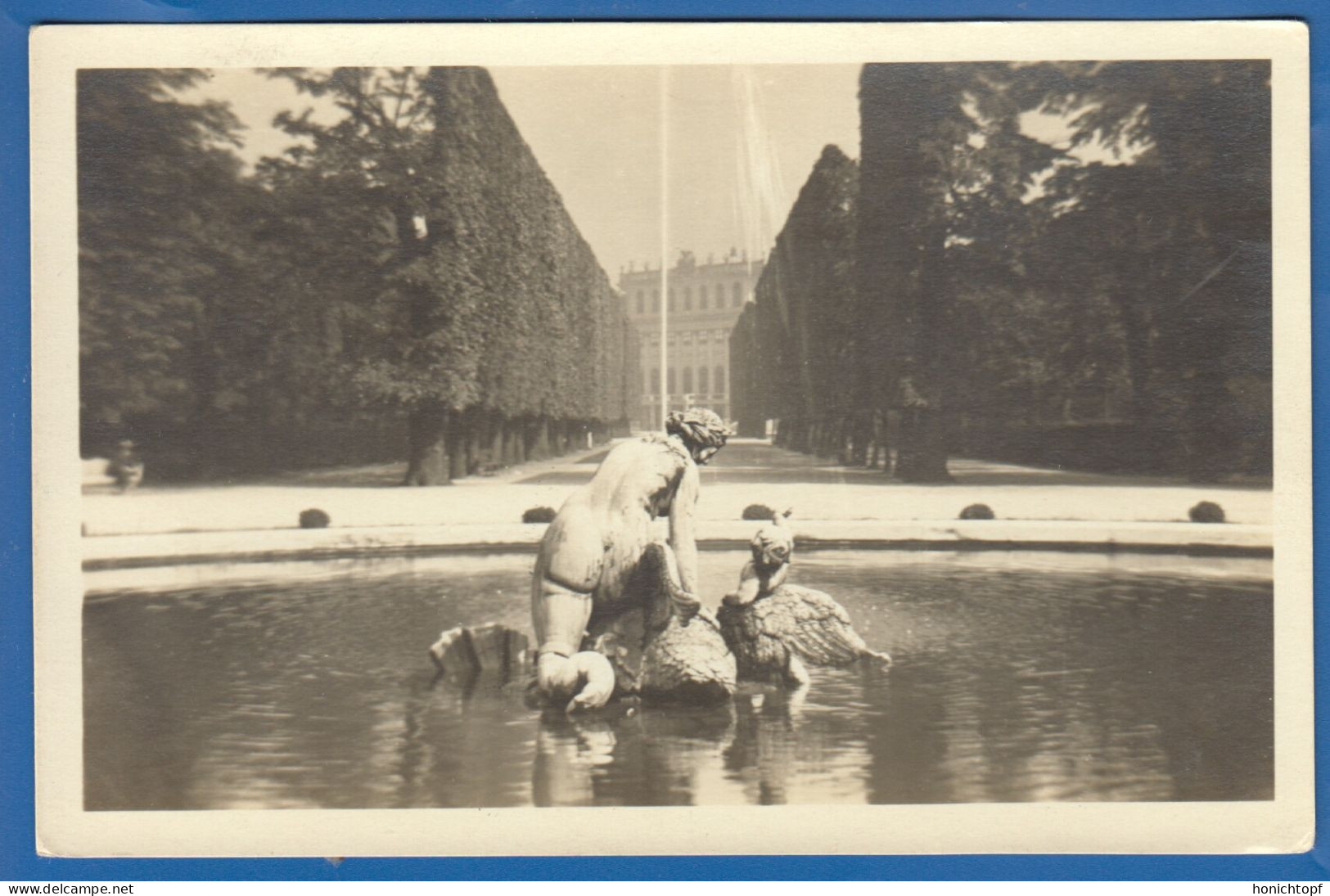 Österreich; Wien; Schönbrunn; Brunnen - Schloss Schönbrunn