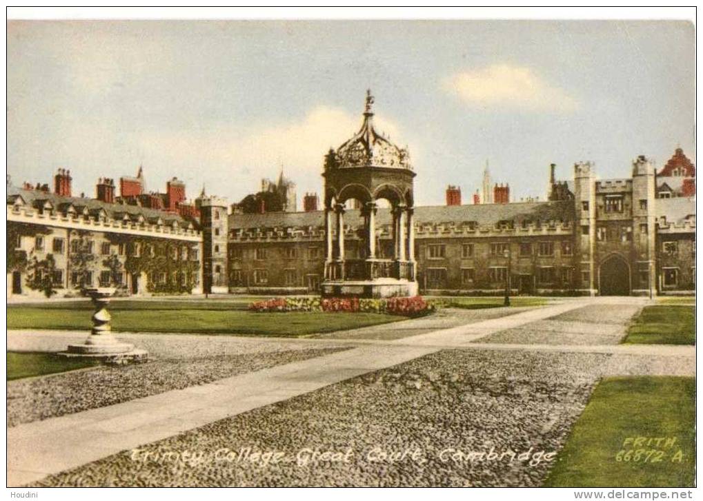 Trinity College Great Court Cambridge - Cambridge