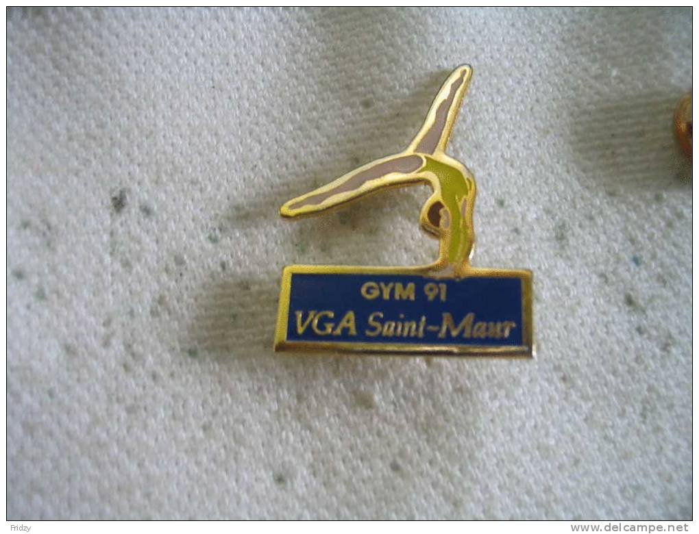 Pin´s Gymnastique 91  VGA Saint Maur - Gymnastique