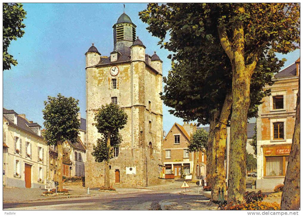 Carte Postale 80. Saint-Riquier  Le Beffroi Très Beau Plan - Saint Riquier