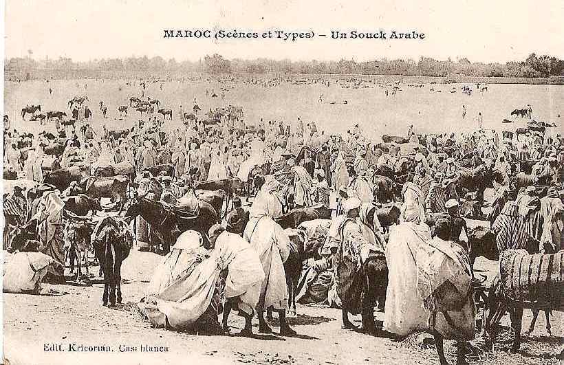 MAROC (SCENE ET TYPES UN SOUCK ARABE (BEAU PLAN) REF 18314 - Fairs