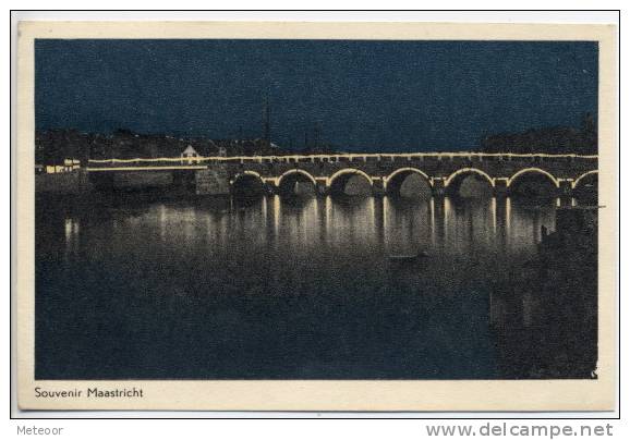 Maastricht - Maasbrug Bij Nacht - Maastricht