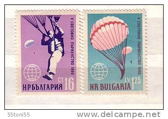 Bulgaria / Bulgarie 1960 Parachute Championship  2v.-MNH - Paracadutismo