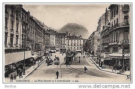 38 GRENOBLE - La Place Grenette Et Le Saint Eynard - Grenoble