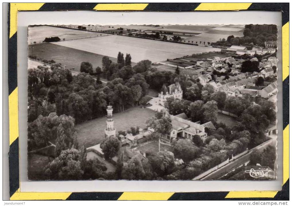 CHILLY-MAZARIN. - . LE CHATEAU ET LE PARC. VUE AERIENNE. PHOTOGRAPHIE VERITABLE - Chilly Mazarin