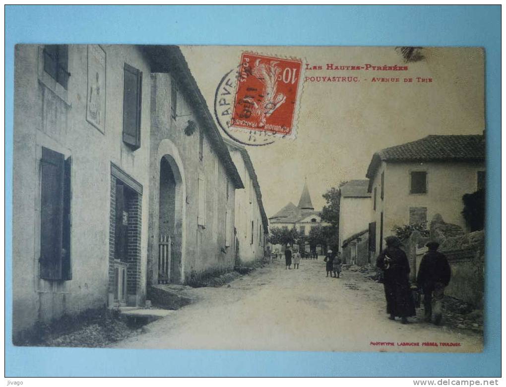 POUYASTRUC  (Hautes-Pyrénées)  :  Avenue De  TRIE  -  Carte Animée - Pouyastruc