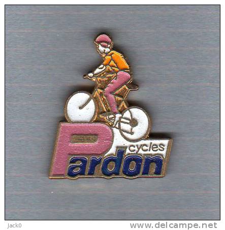 Pin's  CYCLISME   Cycles  PARDON  à  BESANÇON  ( 25 ) - Ciclismo