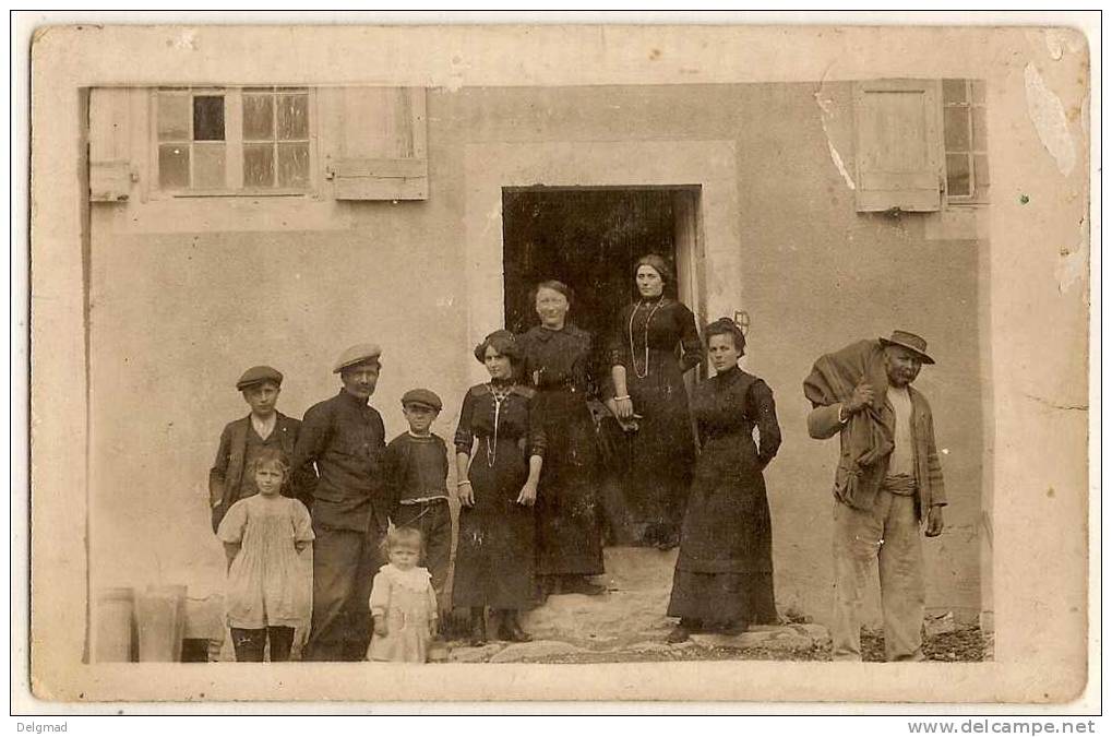 Carte Photo Famille  Personnages Mariage Chateauneuf De Chabre 97211078 - Autres & Non Classés