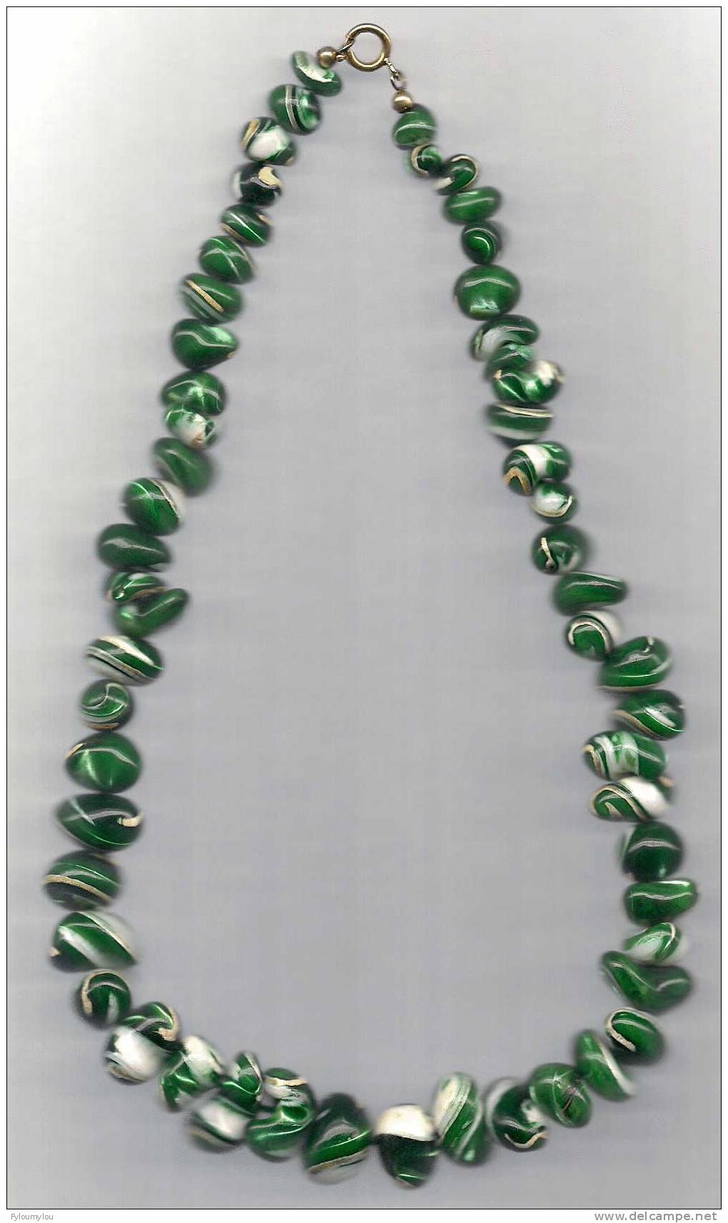 MURANO Magnifique Collier En Verre Soufflé De Murano - Tons Vert / Blanc - Colliers/Chaînes