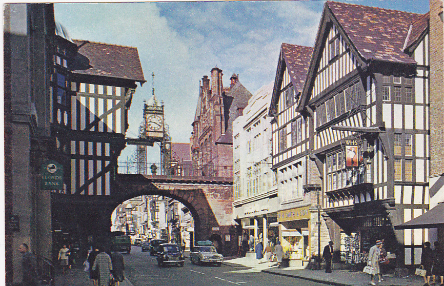 Old Postcard --england--chester Eastgate --travelled  Dated To 1968 - Chester