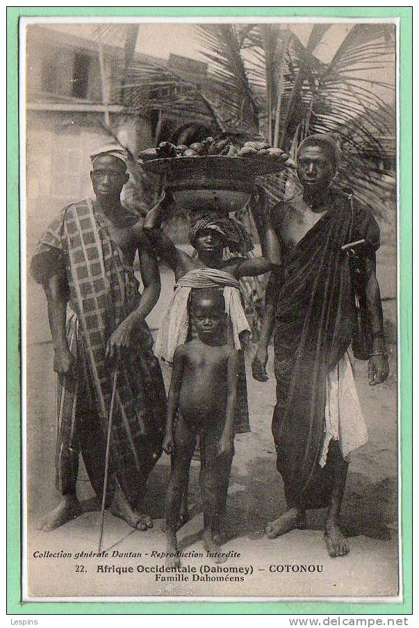 AFRIQUE -- DAHOMEY - Cotonou - Famille Dahoméens - Dahomey