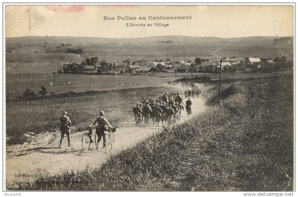 CPA -  "NOS POILUS Au CANTONNEMENT"    - L´ARRIVEE Au VILLAGE- - Guerre 1914-18