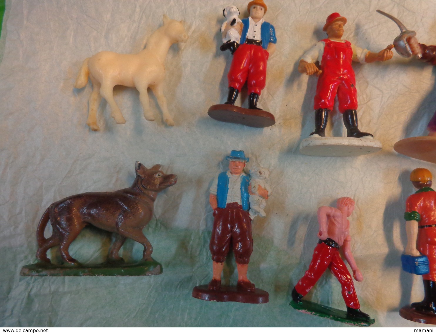 Lot De  Figurines  - Soldats Starlux -chien - En Plomb Et Autres Pour Personnages Oie Ou Canard - - Starlux