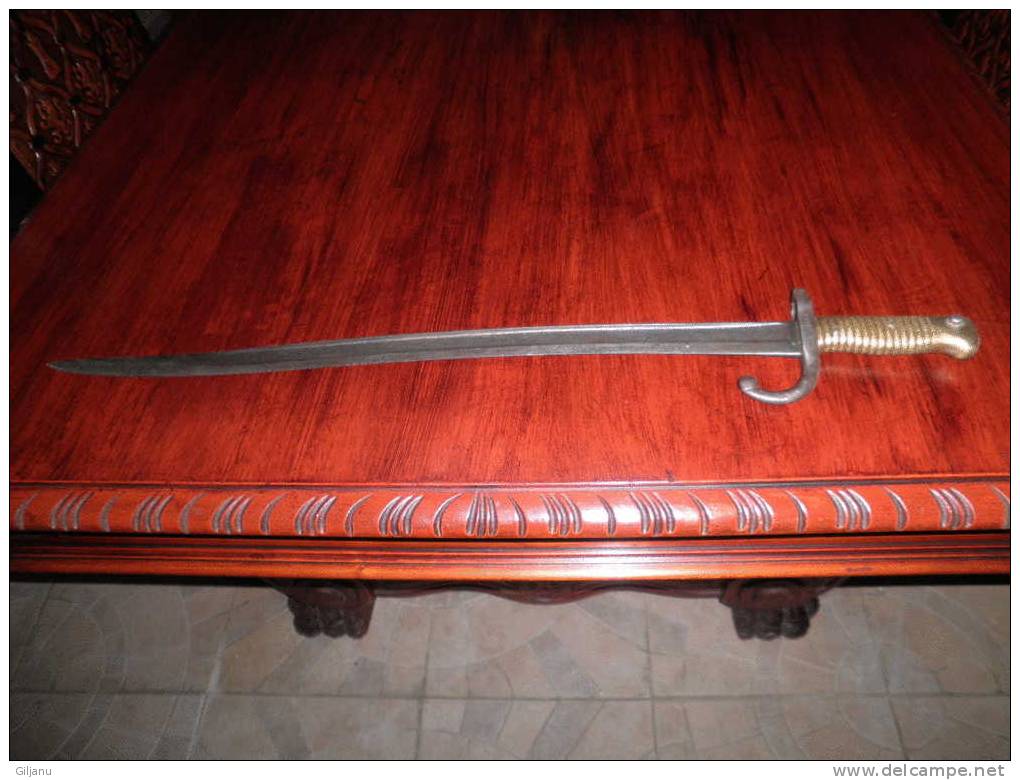 BAIONNETTE         B 33041 - Knives/Swords