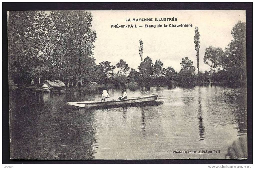 CPA  ANCIENNE- FRANCE- PRÉ-EN-PAIL (53)- ETANG DE LA CHAUVINIERE- BARQUE ANIMÉE- CABANONS - Pre En Pail