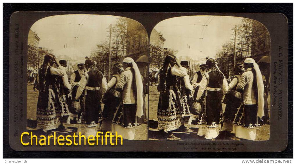 SUPERB STEREOSCOPIQUE VUE - PHOTO SOFIA BULGARIA - 1902 A GROUP OF COUNTRY BELLES - 18 X 8cm - Photos Stéréoscopiques