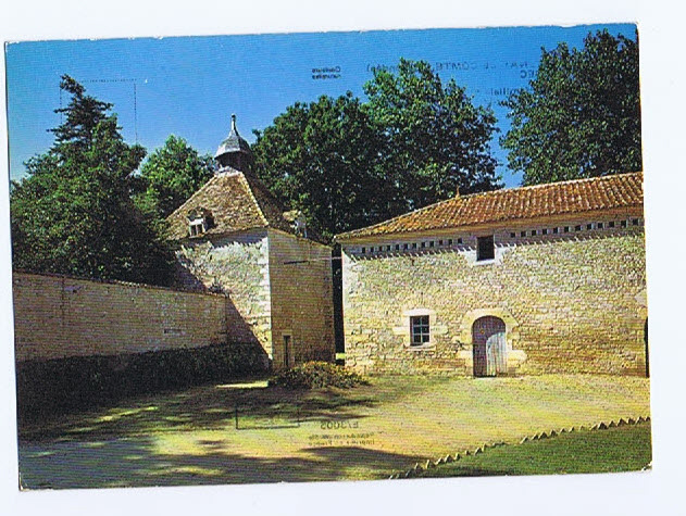 85   FONTENAY LE COMTE  PUY SEC MAISON FAMILLIALE A ST MARTIN DE FRAIGNEAU - Fontenay Le Comte