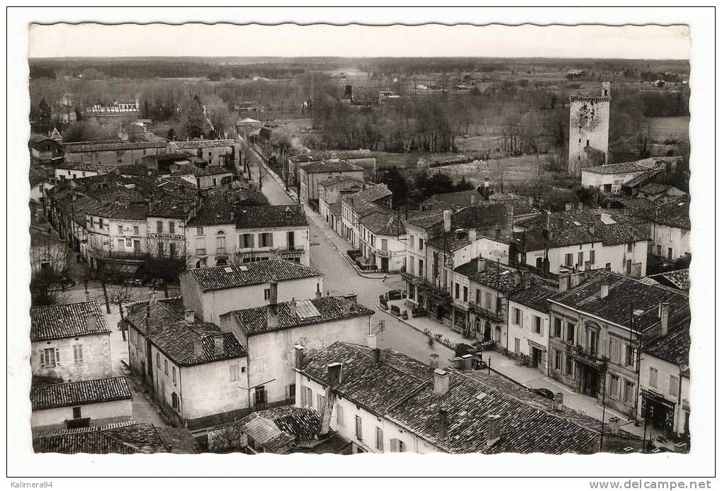 GIRONDE  /  LESPARRE  /  VUE  GENERALE , Côté  TOUR  DE  L´ HONNEUR  /  Edit.  VAN  EYK - ROULEAU - Lesparre Medoc