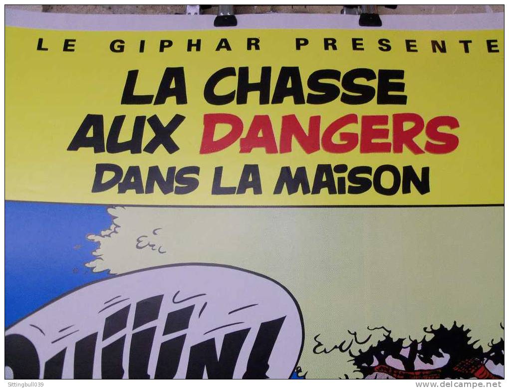 ASTERIX. AFFICHE PUB Pharmacies GIPHAR. La Chasse Aux Dangers, DANS LA MAISON. 1989 / 1990. RARE EN AFFICHE ! - Plakate & Offsets
