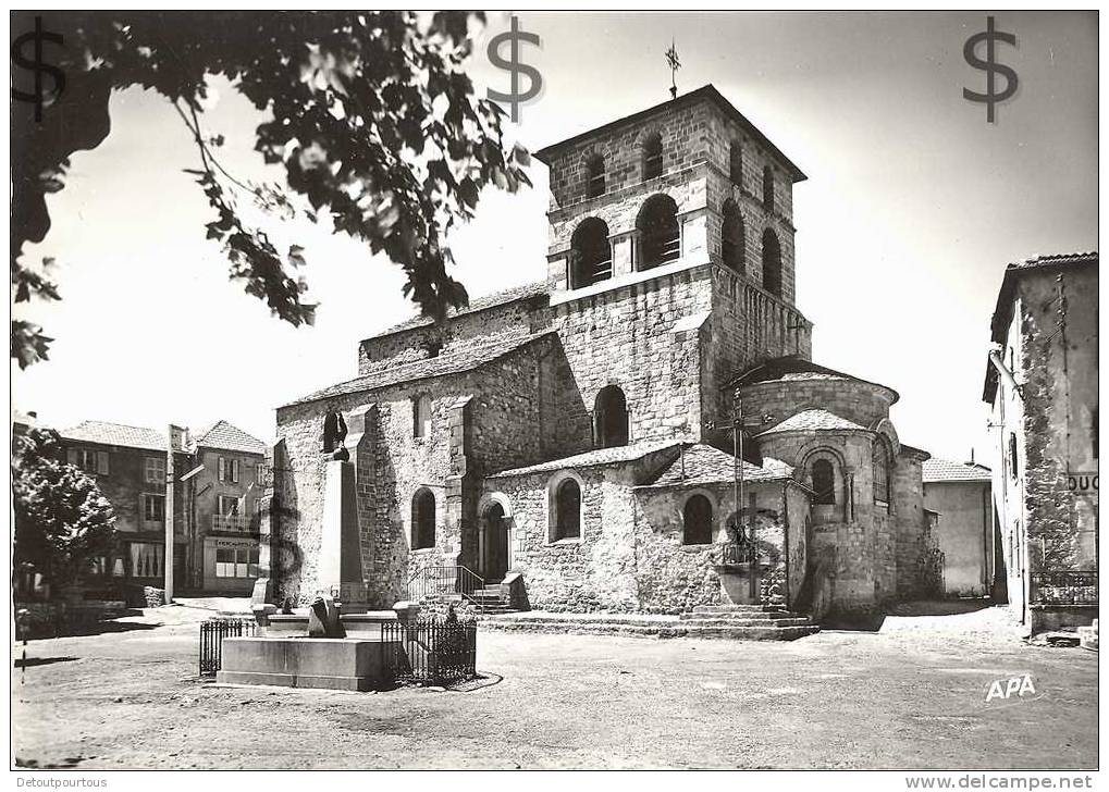 RETOURNAC Haute Loire 43 : Eglise Classée Monument Historique ( Credit Agricole Mutuel ) - Retournac