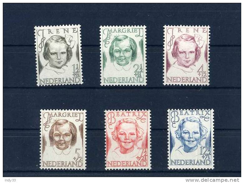 - PAYS-BAS 1930/48 . TIMBRES DE 1946 . NEUFS SANS CHARNIERE - Unused Stamps