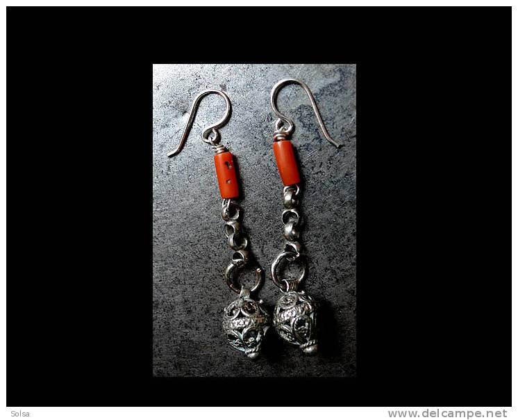 Paire De Longues Boucles Orientales En Argent / Old Oriental Silver Earrings - Oosterse Kunst