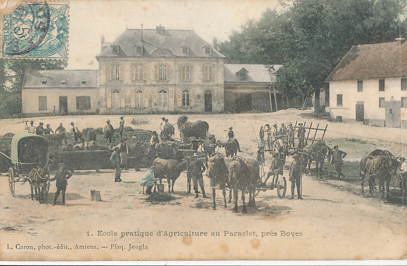 V 657 /CPA    BOVES (80)  ECOLE PRATIQUE D'AGRICULTURE AU PARACLET  PRES BOVES - Boves