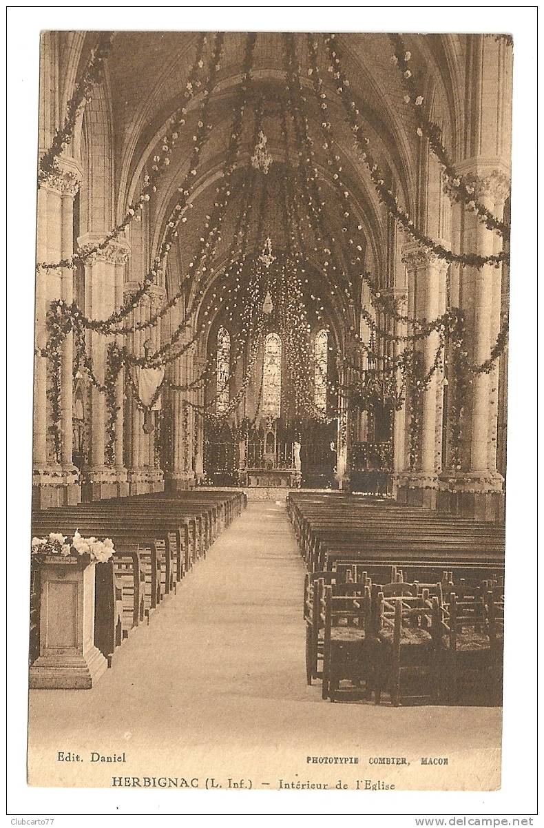 Herbignac (44) : L´intérieur De L'église Lors De La Fête Dieu  Env 1930. - Herbignac