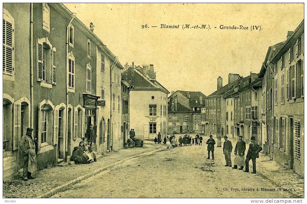 54--  BLAMONT --  GRANDE-RUE -- BELLE ANIMATION-- (1318 Habitants). - Blamont