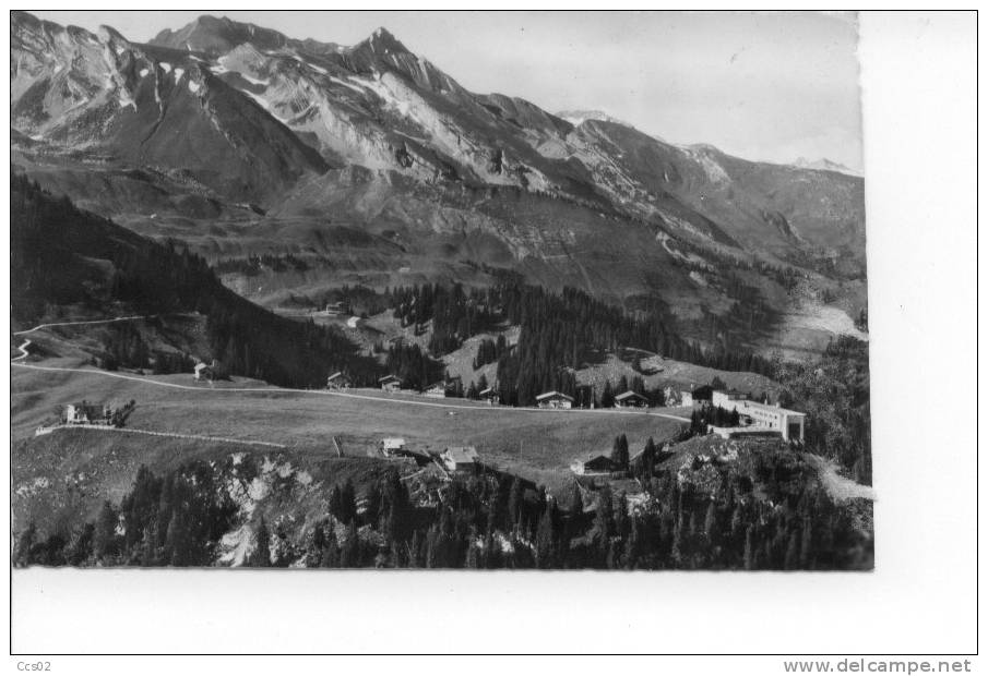 Fliegeraufnahme Bahnrestaurant Klewenalp Ob Beckenried - Beckenried