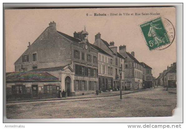 REBAIS- Hotel De Ville Et Rue St Nicolas - Rebais