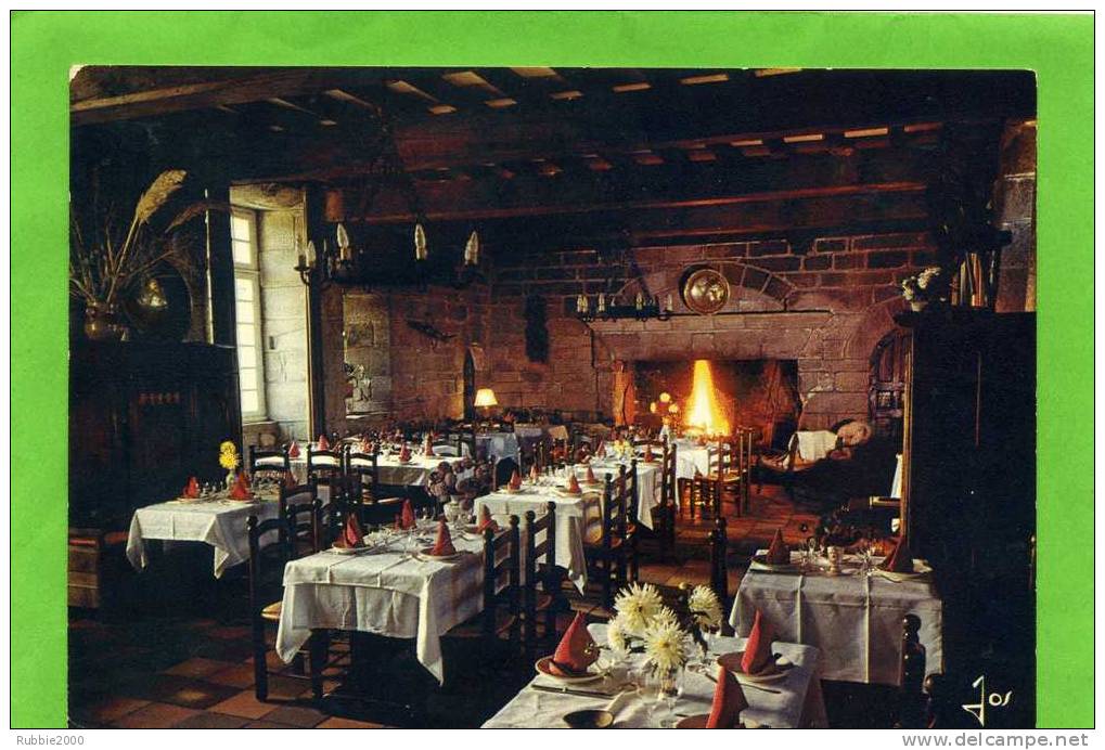 PLONEVEZ PORZAY MANOIR DE MOELLIEN LA SALLE A MANGER CARTE EN BON ETAT - Plonévez-Porzay