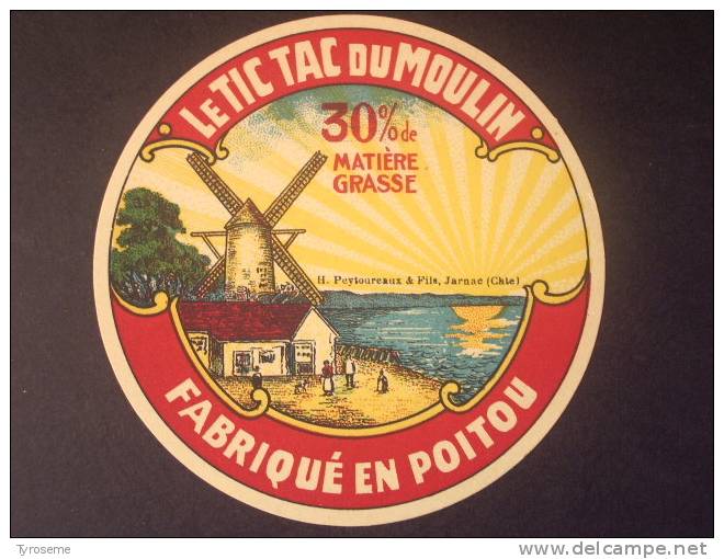 86019 - Petite étiquette De Fromage - Le Tic-Tac Du Moulin 30% - Fabriqué En Poitou Vienne 86 - Quesos