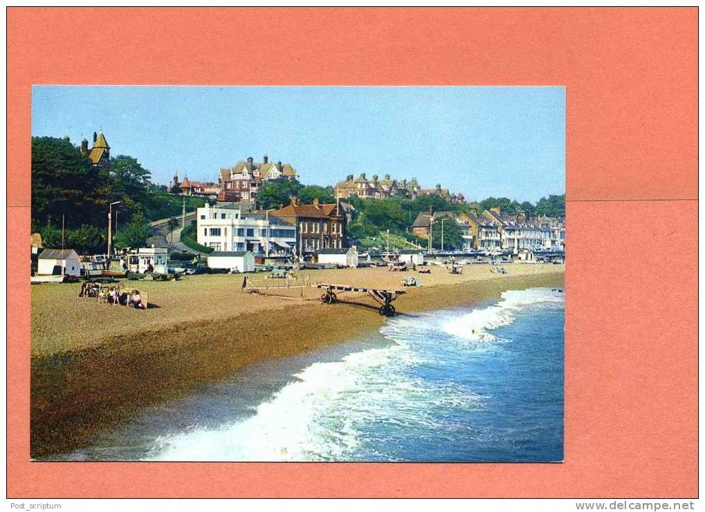 Royaume Uni - Felixstowe - The Prosperous Resort Of Felxstowe Has Two Miles Of Promenade And Beaches - Autres & Non Classés