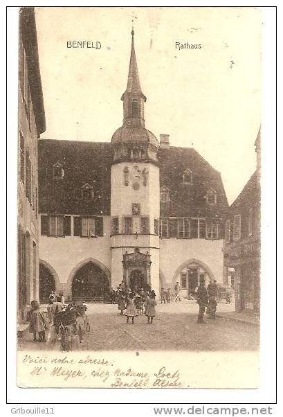 BENFELD  -   Belebtes " RATHAUS PLATZ  "  -   Editeur : Julius MANIAS De Strasbourg   N° 670 - Benfeld