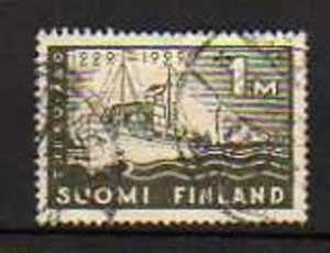 FINLANDE      Oblitéré    Y. Et T.  N° 136      Cote: 4,50 Euros - Used Stamps