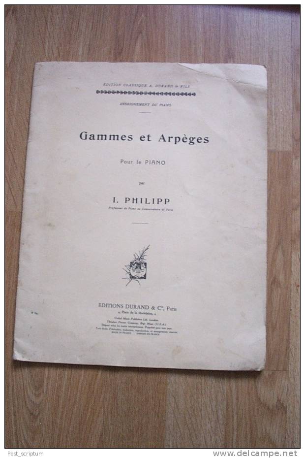 Partitions - Gammes Et Arpèges Pour Piano Par I Philipp - Insegnamento