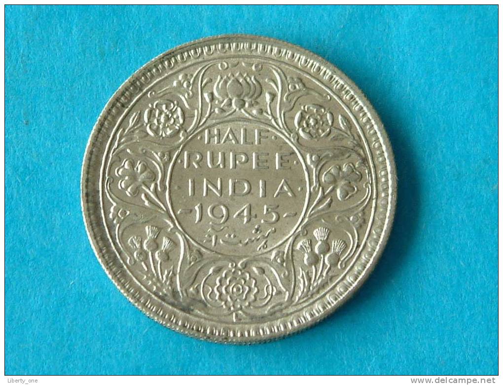 1945 L - 1/2 RUPEE / KM 552 ( For Grade, Please See Photo ) ! - India