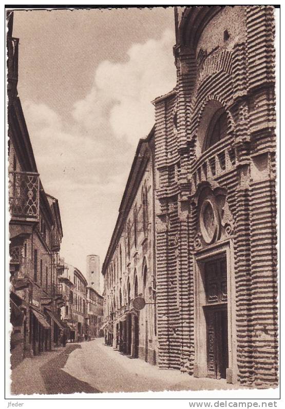 PIEMONTE -  Cuneo -	 Alba -	Via Vittorio Emanuele E Chiesa Della Maddalena - Cuneo