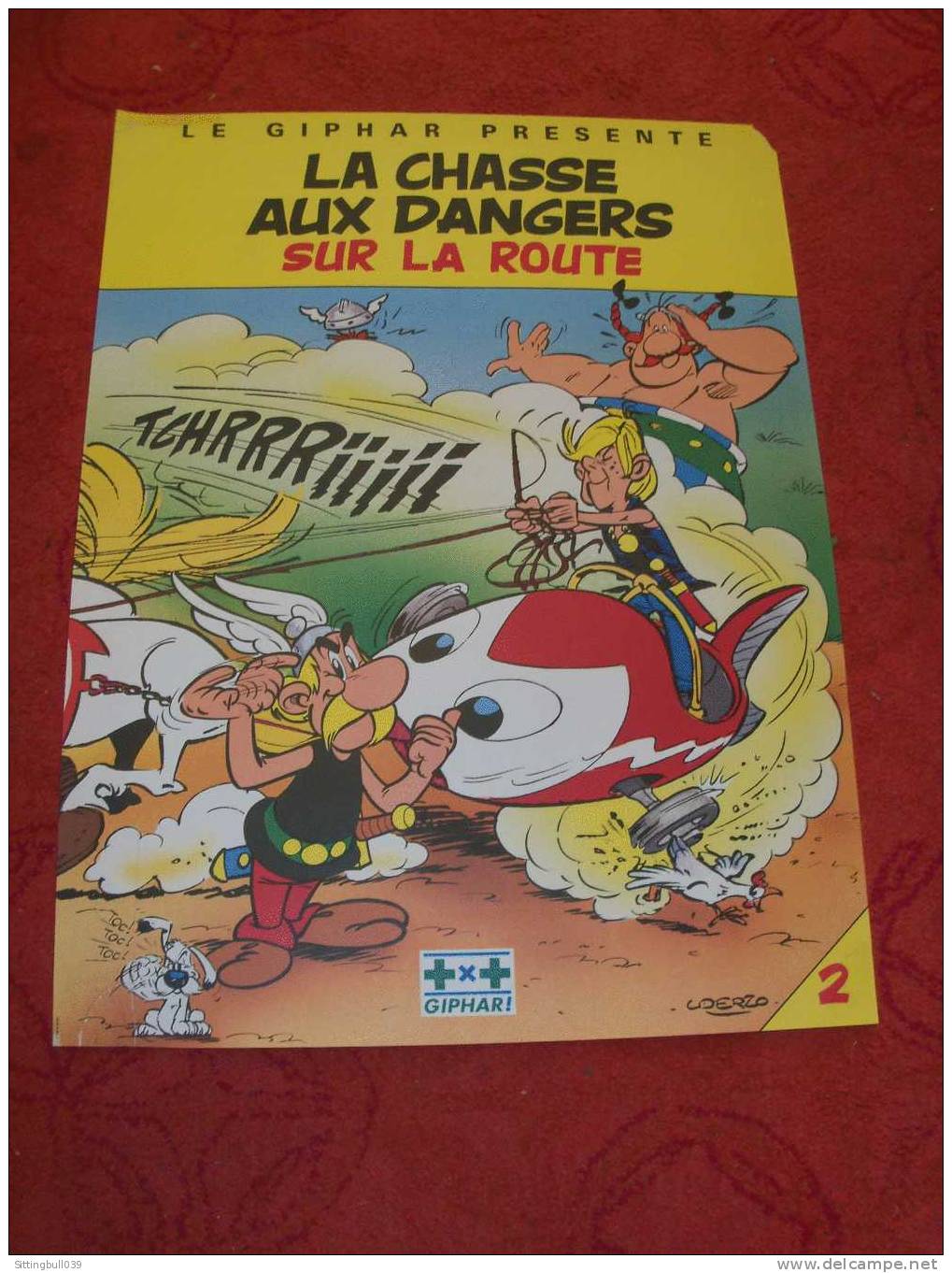 ASTERIX. AFFICHE PUB Pharmacies GIPHAR N°2. La Chasse Aux Dangers, SUR LA ROUTE. 1989 / 1990. RARE EN AFFICHE ! - Posters