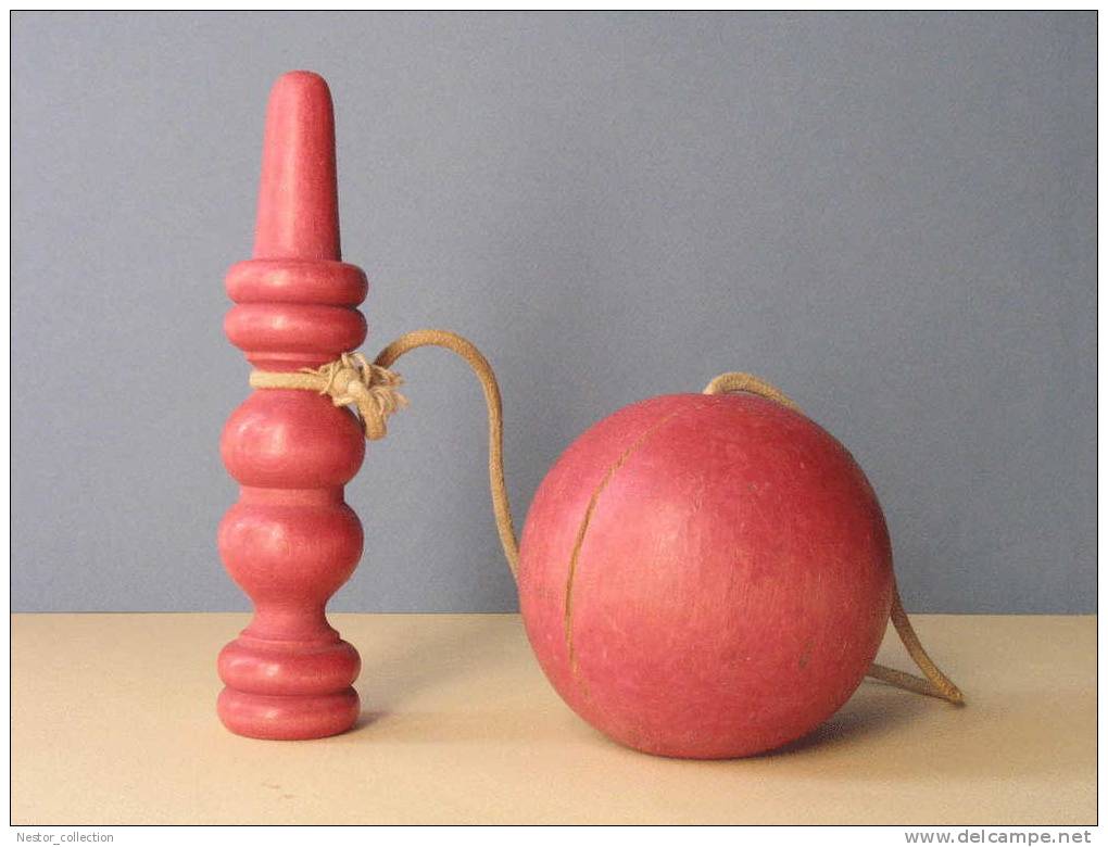 Bilboquet Rouge En Bois Ancien - Toy Memorabilia