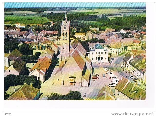 LE CHATELET EN BRIE - Vue Aérienne - L'église Et La Mairie - Le Chatelet En Brie