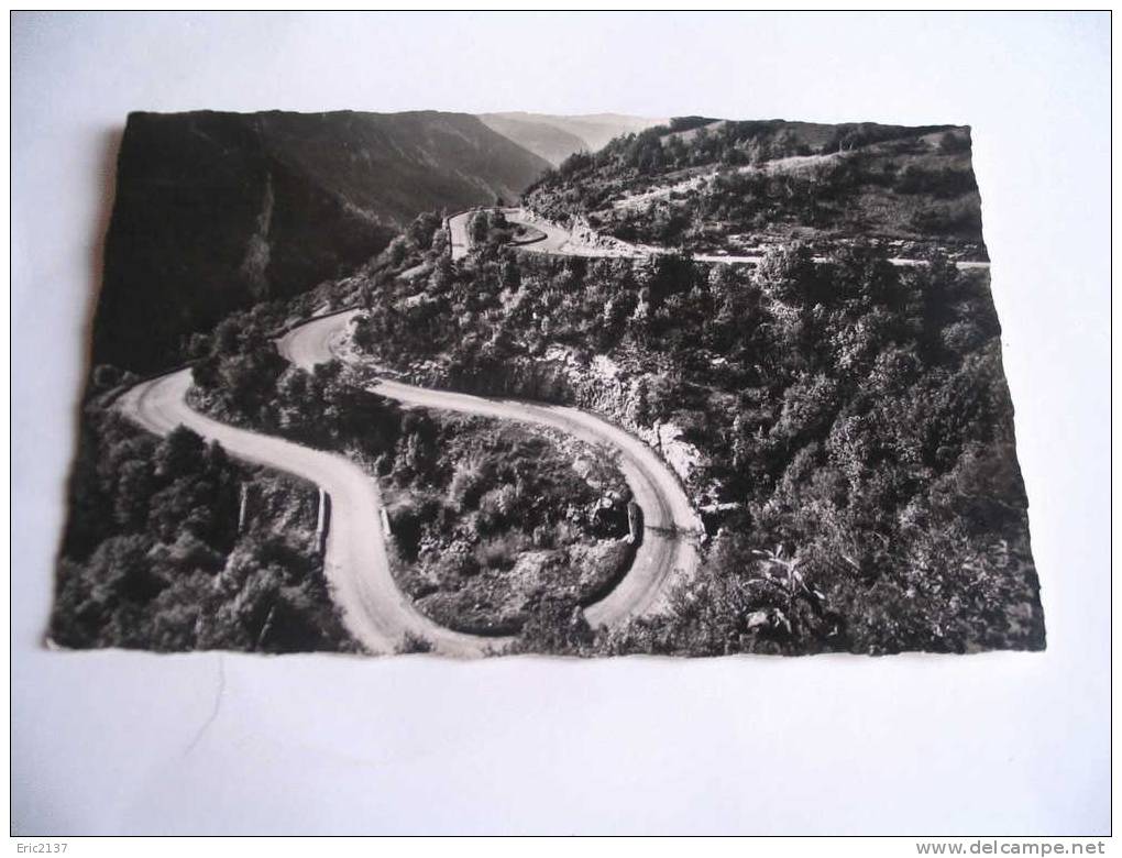 ROUTE DE SAINT-CLAUDE A LA FAUCILLE PAR MIJOUX - LES LACETS DE SEPTMONCEL - Franche-Comté